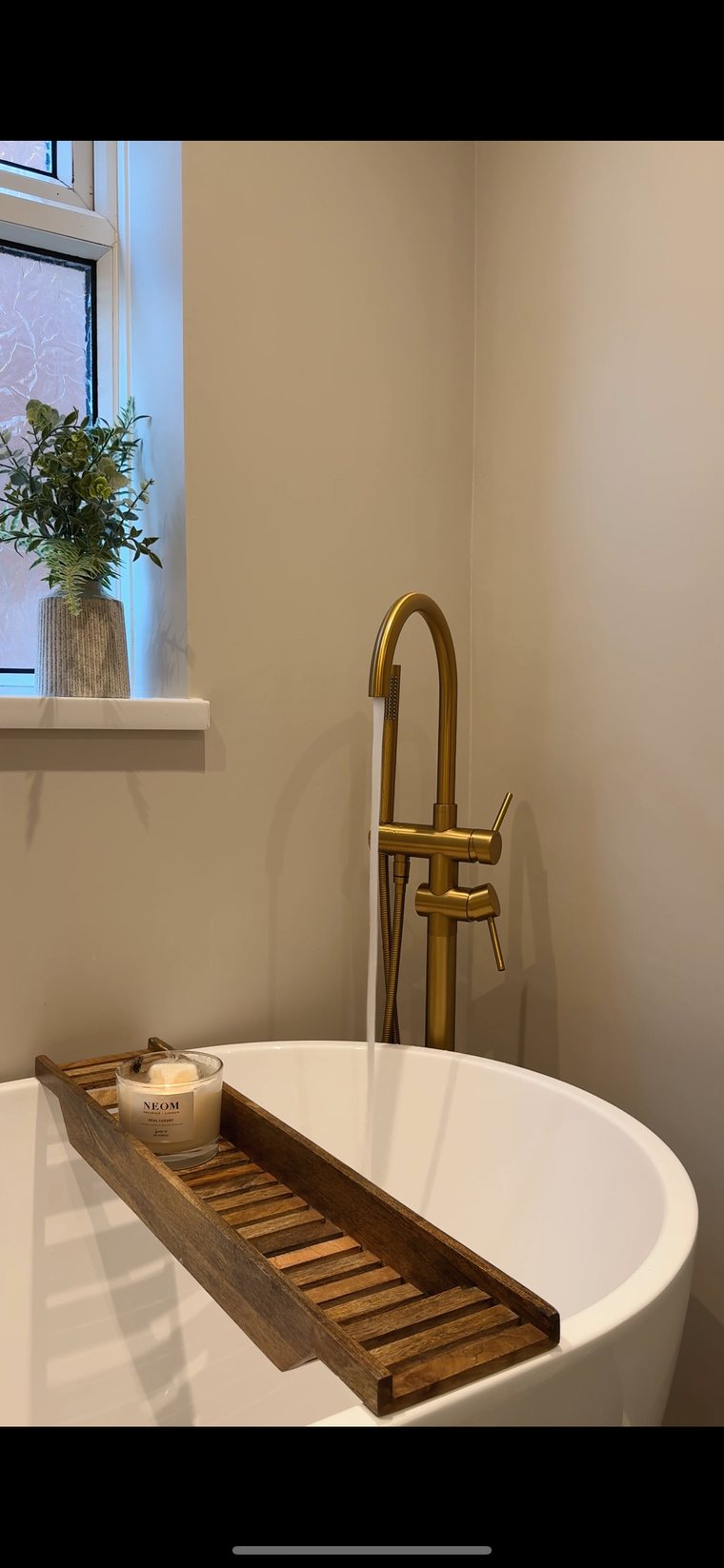 Bathroom shooting location